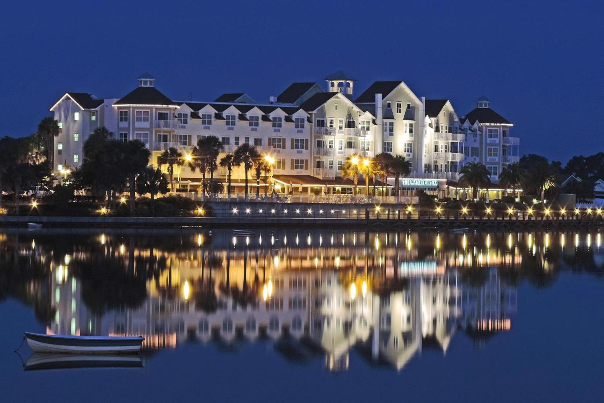 The Waterfront Inn The Villages Buitenkant foto